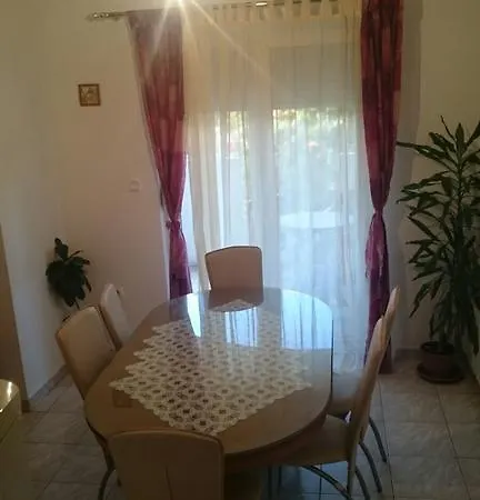 Apartman Bacic